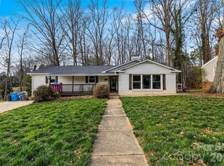 314 Dogwood Ln, Belmont, NC 28012