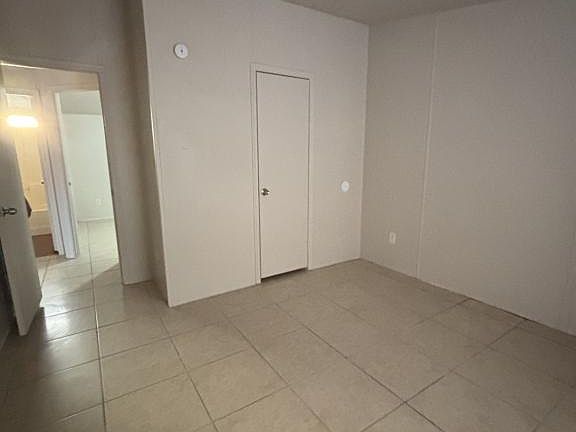 5th image of 5521 S Bonney Ave