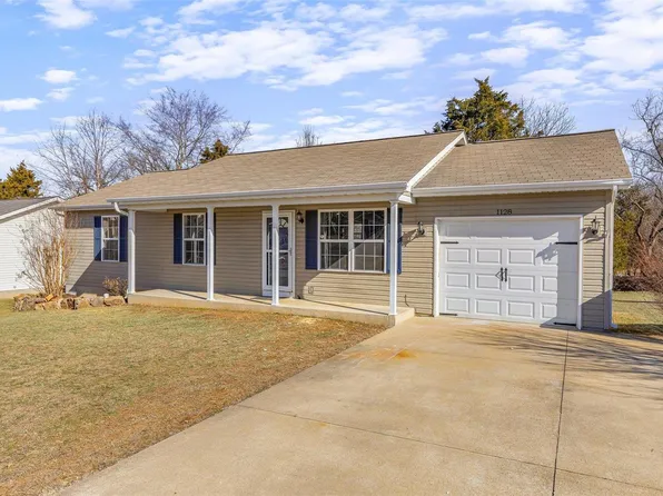 1128 Stonecrest Dr, Desloge, MO 63628