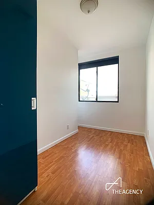 Rented by The Agency | media 19