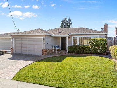41 Maple Way, San Carlos, CA, 94070