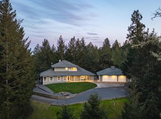 8930 Hwy 116, Forestville, CA 95436