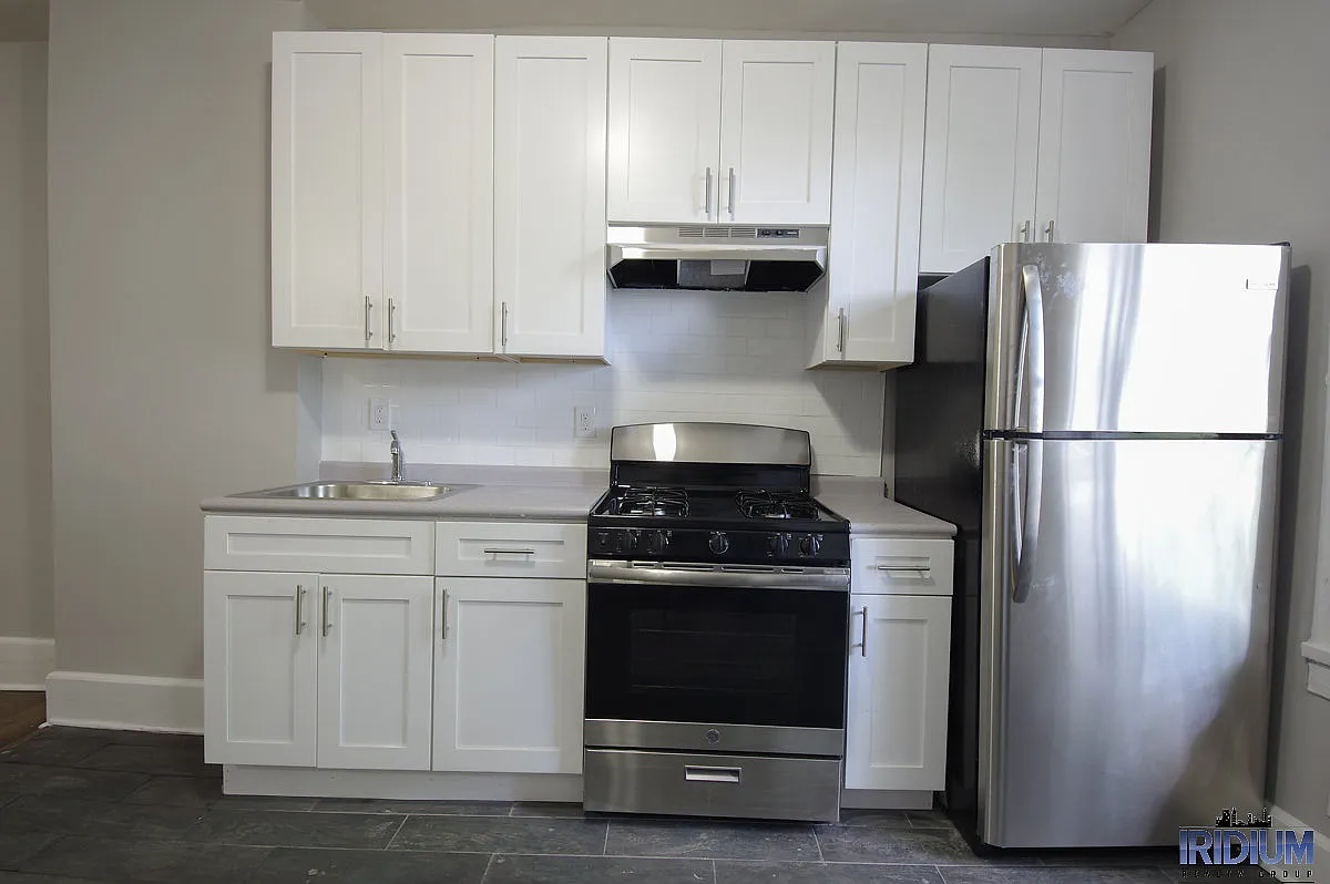 1 bed, 900 sqft, $1,749 — Photo 4