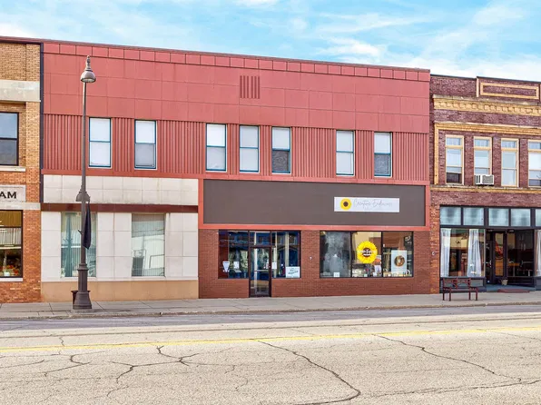 518 Broad St, Story City, IA 50248