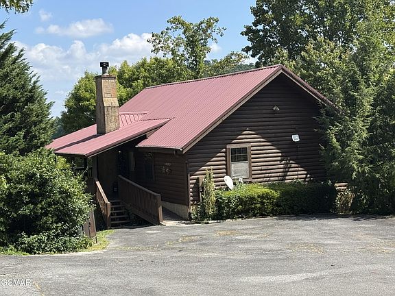 2nd image of 2409 Walnut Cove Way