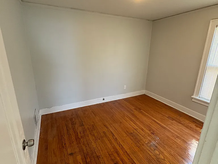 16140 Greenlawn St #1 — Photo 5