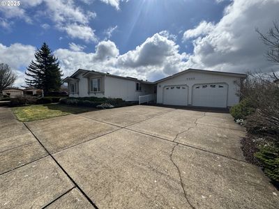 5322 Burke St, Eugene, OR, 97402