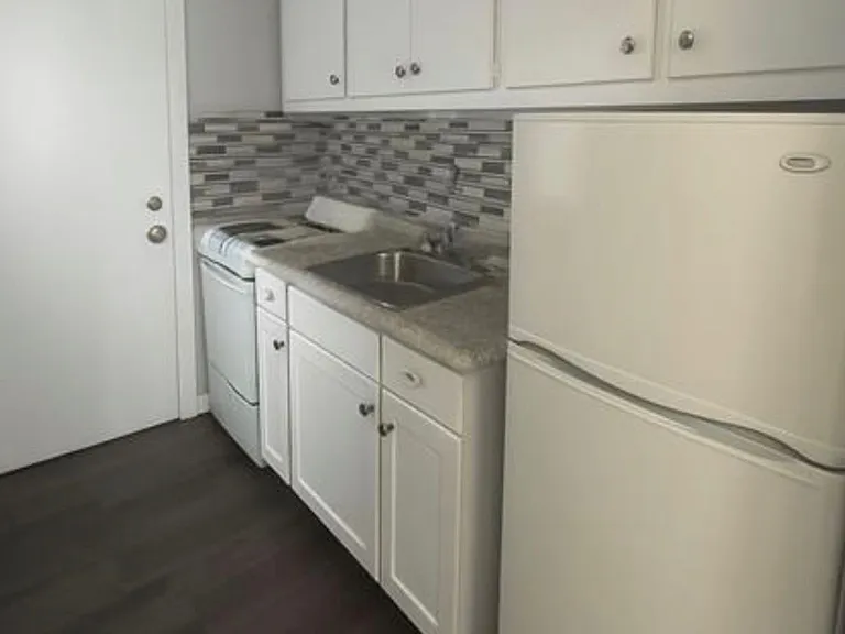 165 McKinley Ave #2A — Photo 1