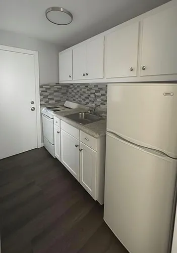 165 McKinley Ave Photo 1