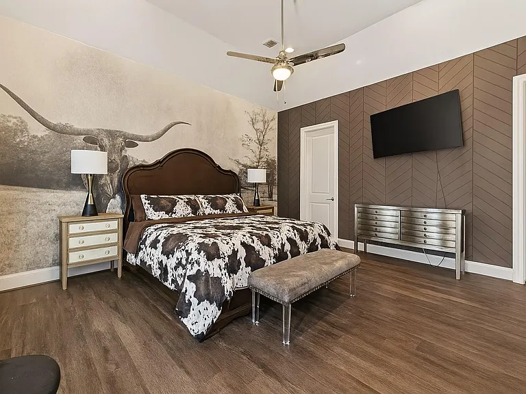 2506 McKinney St — Photo 32