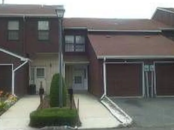 979 Valley St #4, Vauxhall, NJ 07088