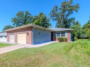 2516 Red Oak Trl, Crest Hill, IL 60403