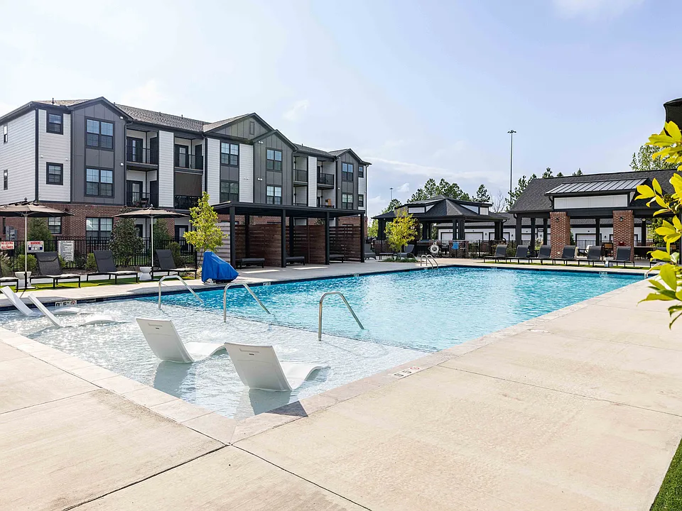 Evolve Huntersville