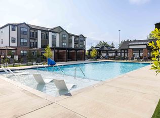 Evolve Huntersville, Huntersville, NC 28078