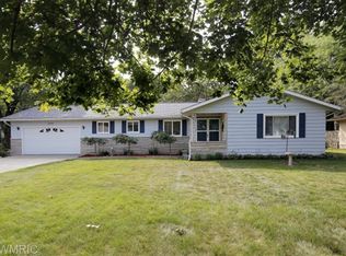 57311 Buckhorn Rd, Three Rivers, MI 49093