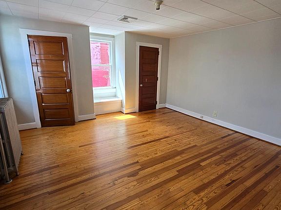 3rd image of 320 State St #A
