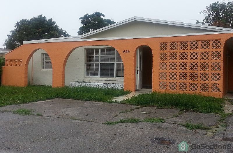 1st image of 656 NW 20th Ct