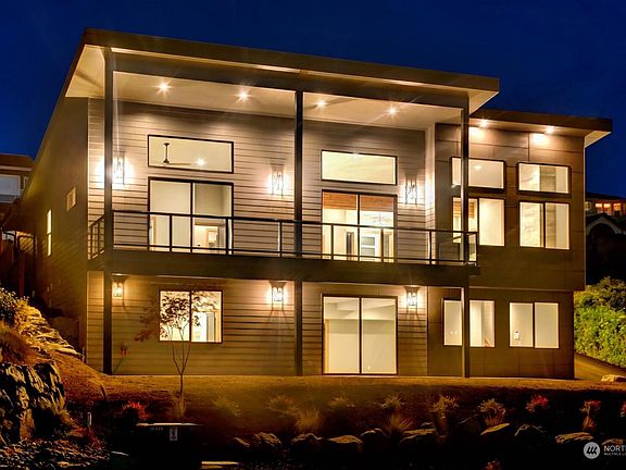 2nd image of 272 Burke Drive