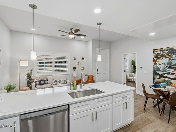 4th image of 2022 E River Rd Unit 201
