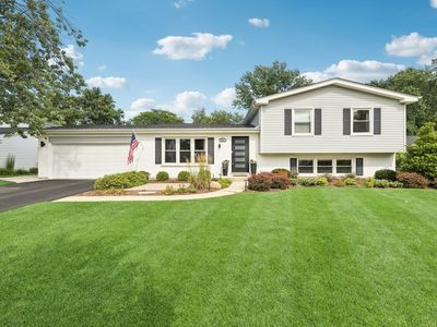 4031 Roslyn Rd, Downers Grove, IL, 60515