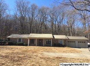 1924 Talucah Rd, Valhermoso Springs, AL 35775