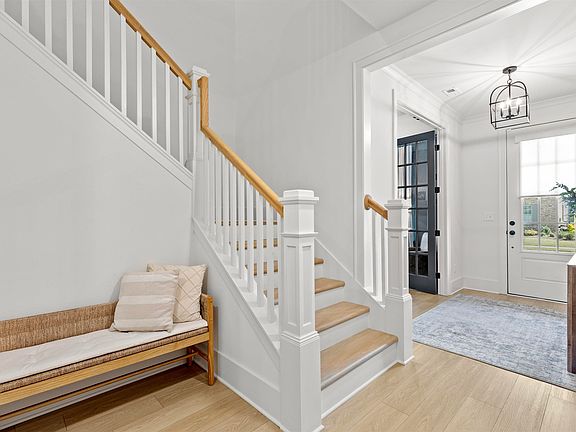 4th image of 1065 Clifton Rd