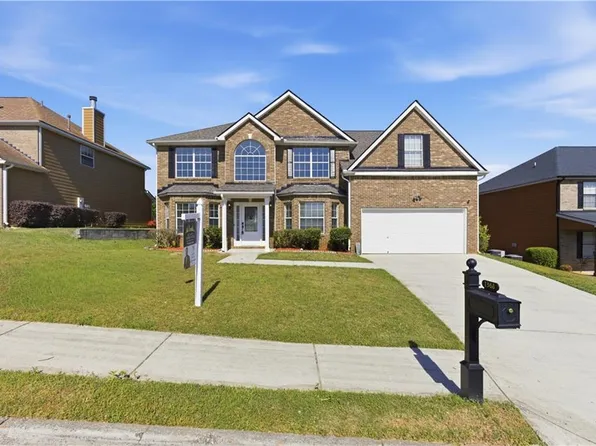 1368 Travers Creek Trl, Conyers, GA 30012