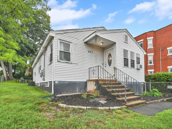 (undisclosed Address), New Britain, CT 06051