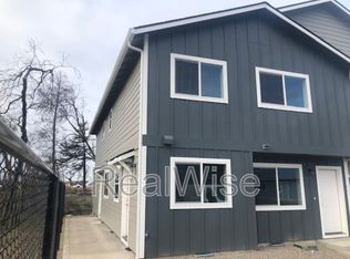 228 Cheryl Ln Unit 17, Phoenix, OR 97535