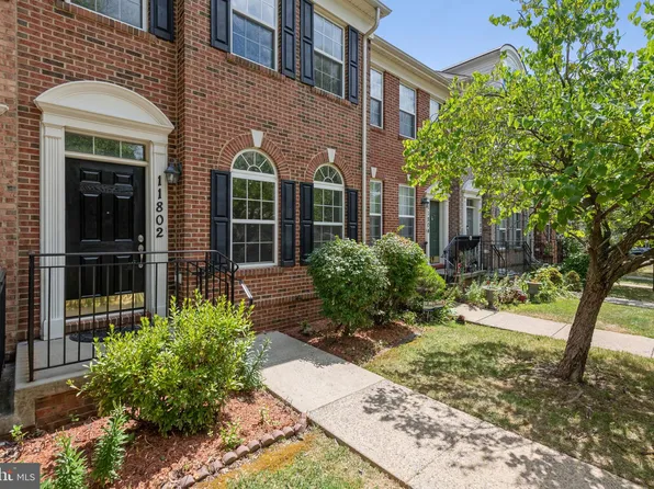 11802 Oxbridge Dr, Germantown, MD 20876
