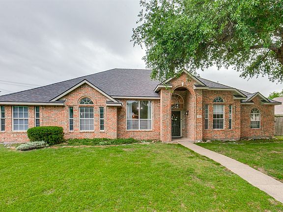 2nd image of 7305 Silverthorn Dr