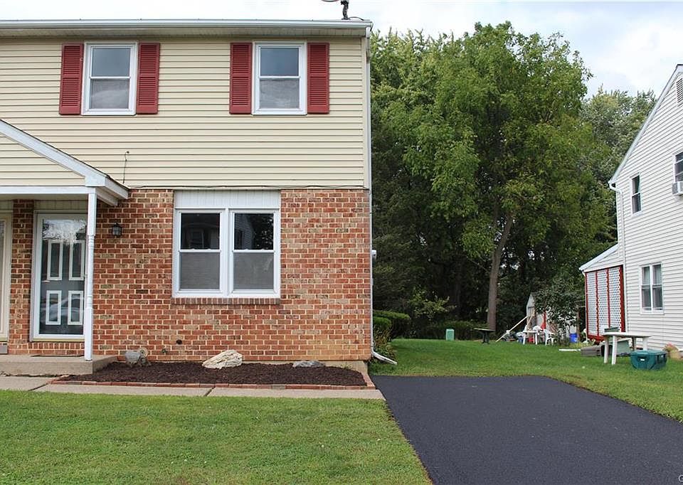 1st image of 3133 Clifton Ave