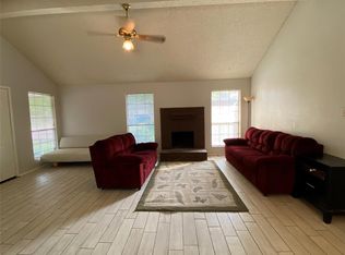 10610 Sandy River Dr, Sugar Land, TX 77498