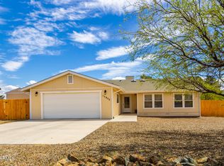 17902 E Trails End Rd, Mayer, AZ 86333