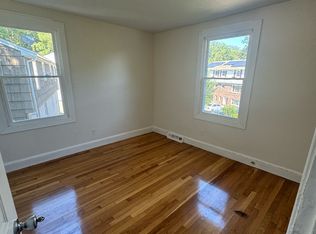 44 Raldne Rd, Hyde Park, MA 02136