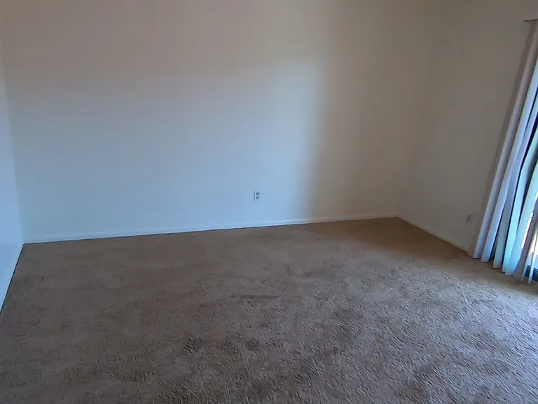 2845 Broadway Street — Photo 44