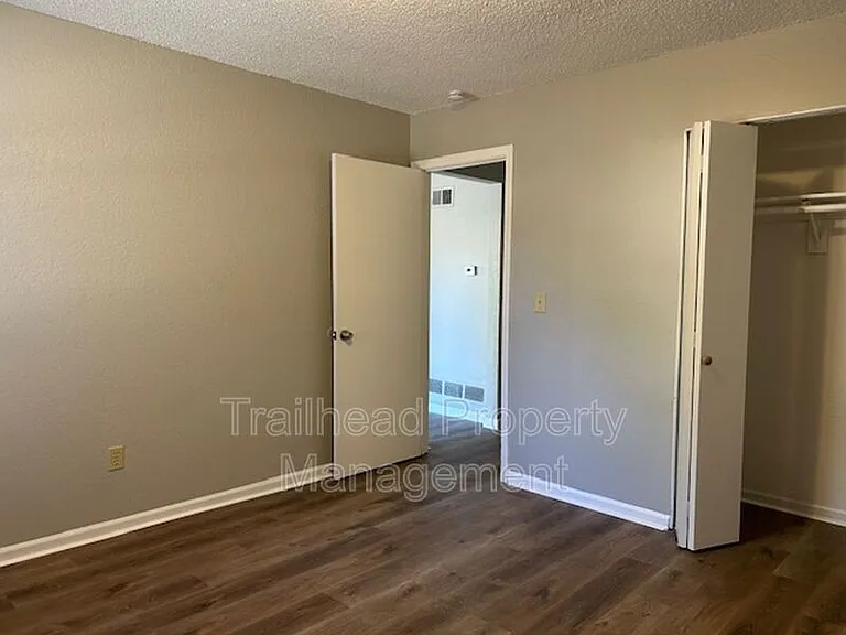 8702 NW 82nd Ter #A — Photo 9