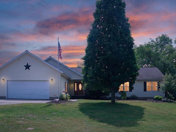 4th image of 2869 Ridgecrest Dr