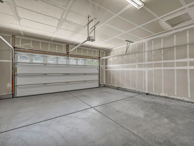 10677 Foxberry Park Dr — Photo 64