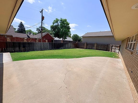 4th image of 1817 Arroya Rd