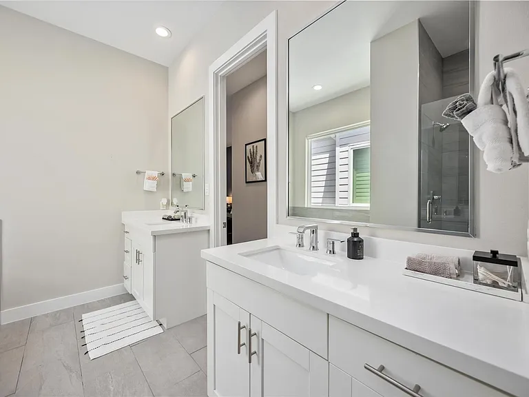 5821 Kansas St — Photo 21