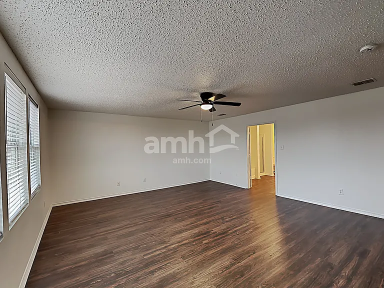 16656 Jasmine Springs Dr — Photo 10