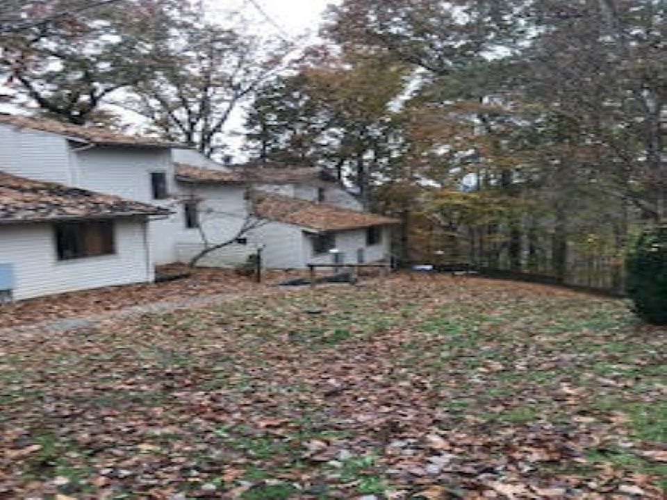 1st image of 1542 Colony Park Dr #10