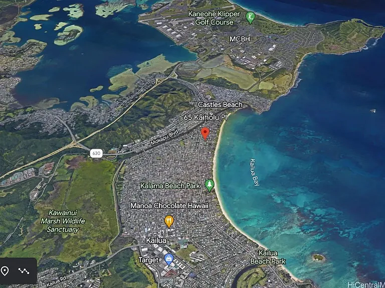 Four houses from Kailua Beach