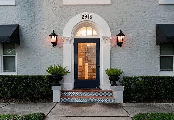 5th image of 2915 W Estrella St APT 8
