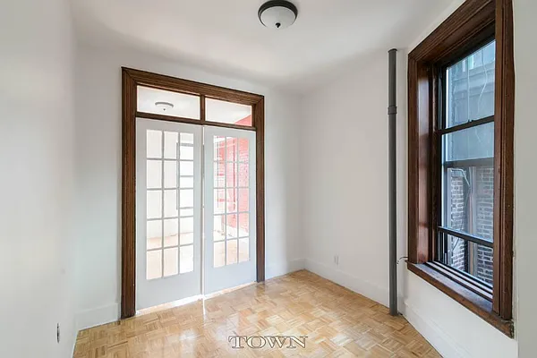 Rented by Town Residential | media 47