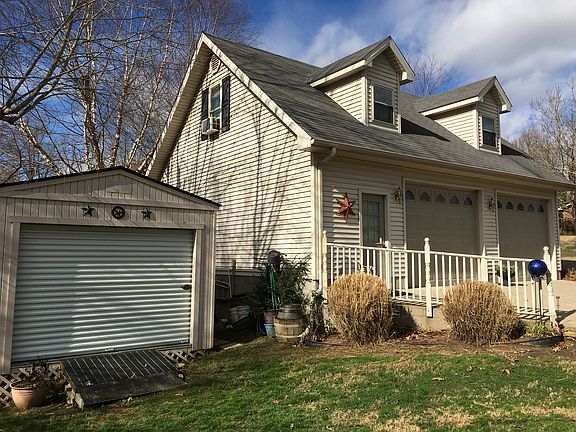 4th image of 219 Bivens Ln