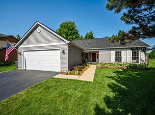 2178 Stirrup Ln, Wheaton, IL 60189