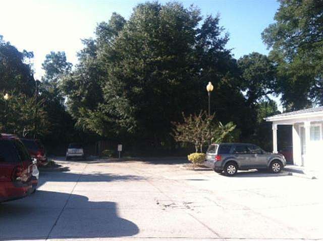 2nd image of 3 Lame St