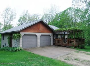 28121 Oian Rd, Peterson, MN 55962